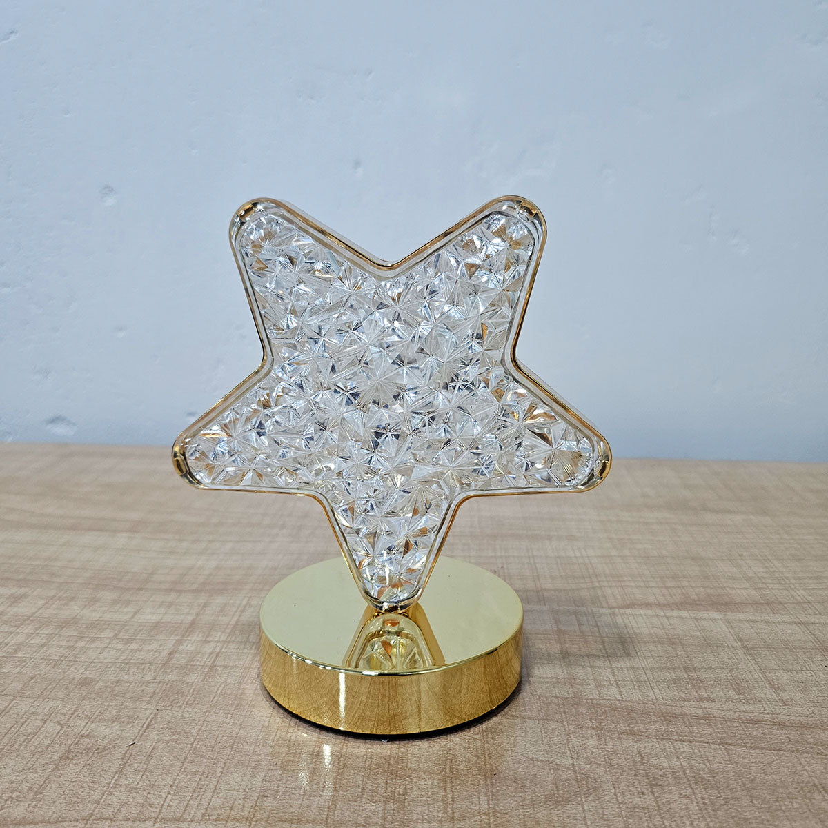 AM5941 Crystal Star LED Table Lamp with USB Cable - Sensor 3 Color Modes