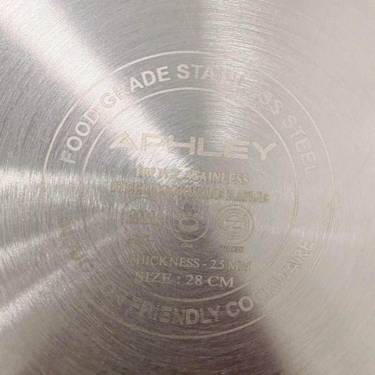 AM7299 Triply Stainless Steel Tasla – Induction Friendly & Even Heating - 28cm