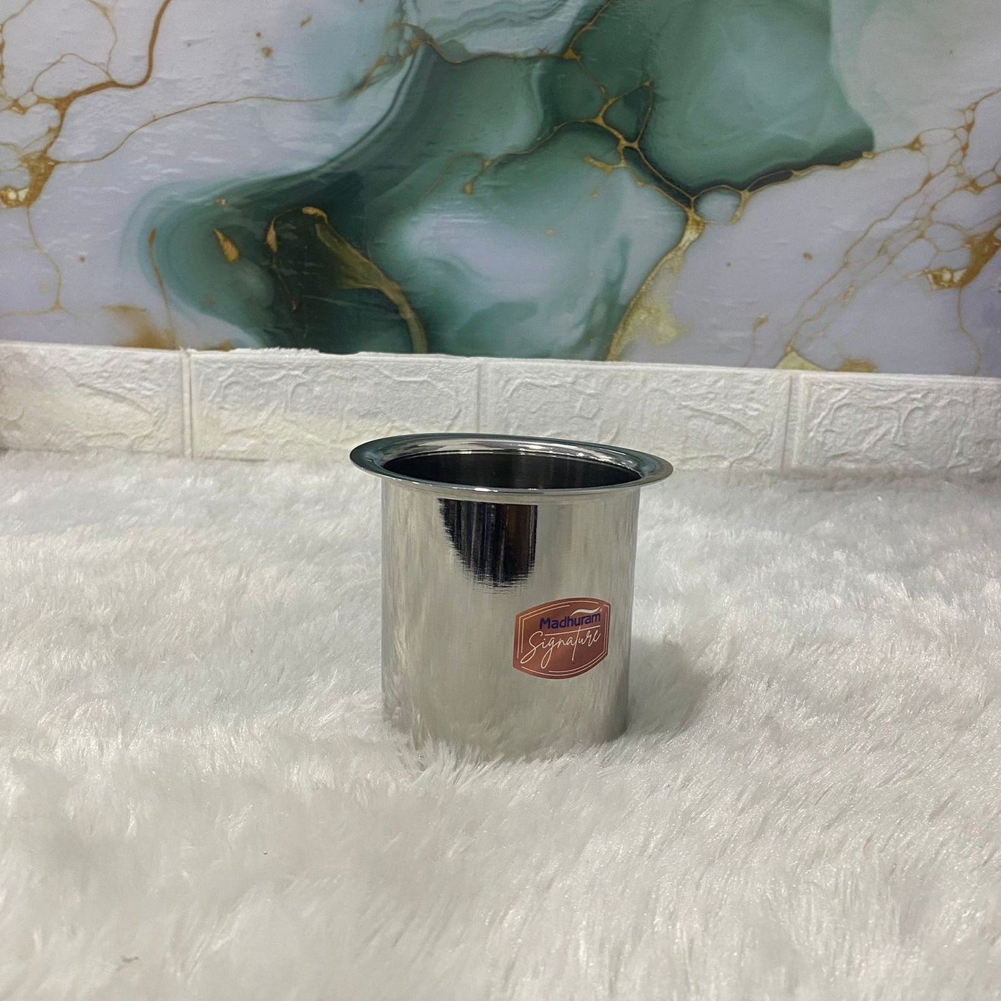 AM7583 Madhuram Signature 400ml Stainless Steel Multipurpose Deep Container (9x8x8 cm)