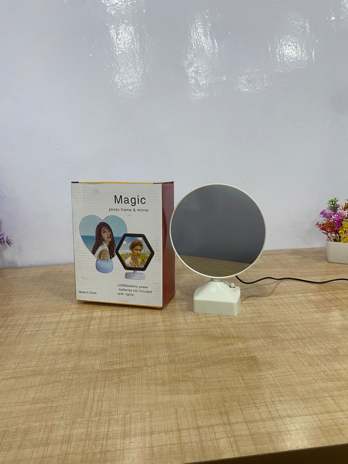 AM7714 MULTIFUNCTIONAL MAGIC MIRROR PHOTO FRAME WITH LED LIGHTING FOR HOME DECOR AND GIFTING