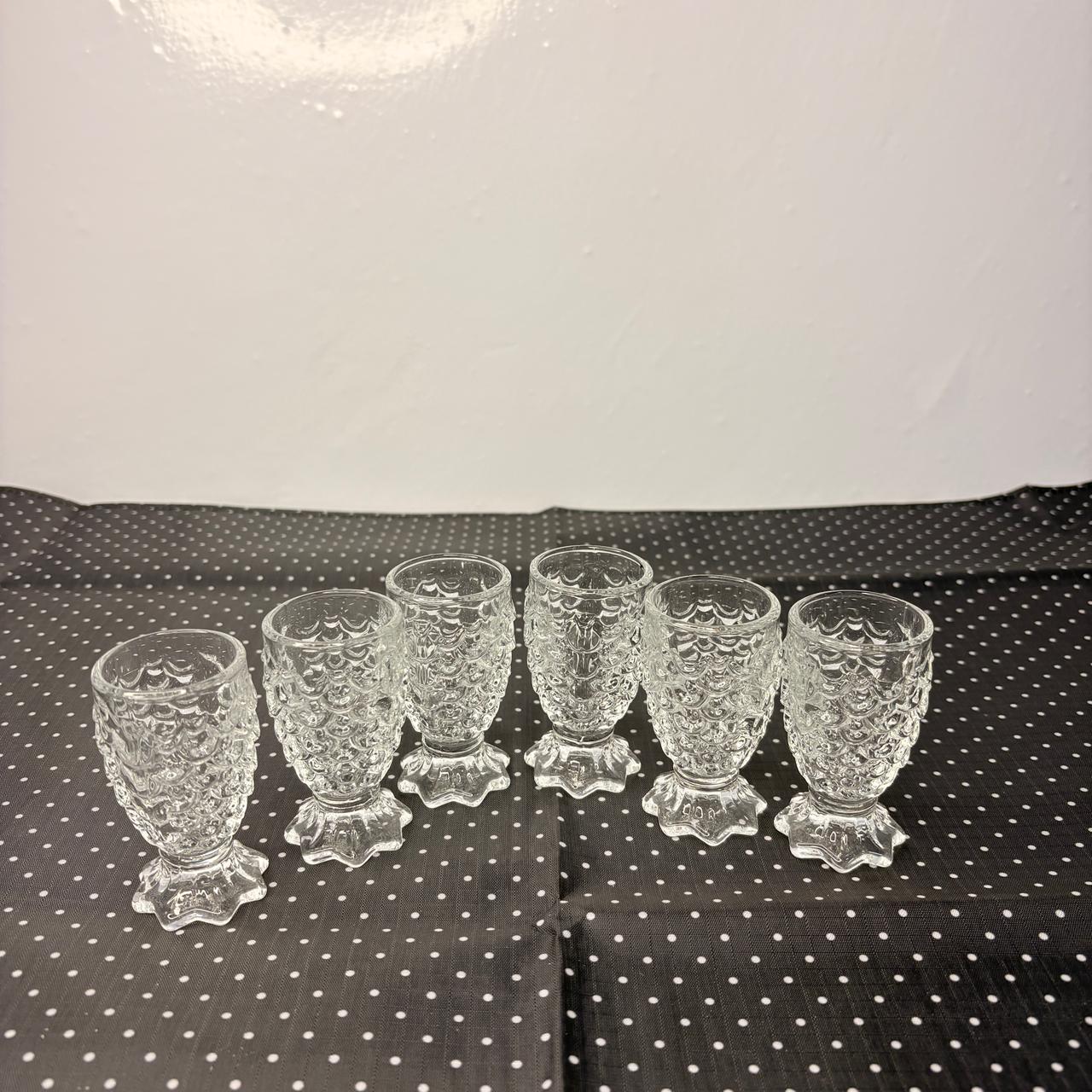 AM7748 Delisoga Premium Crystal Clear 35ml Shot Glasses - Textured Fish Scale Pattern, Set of 6