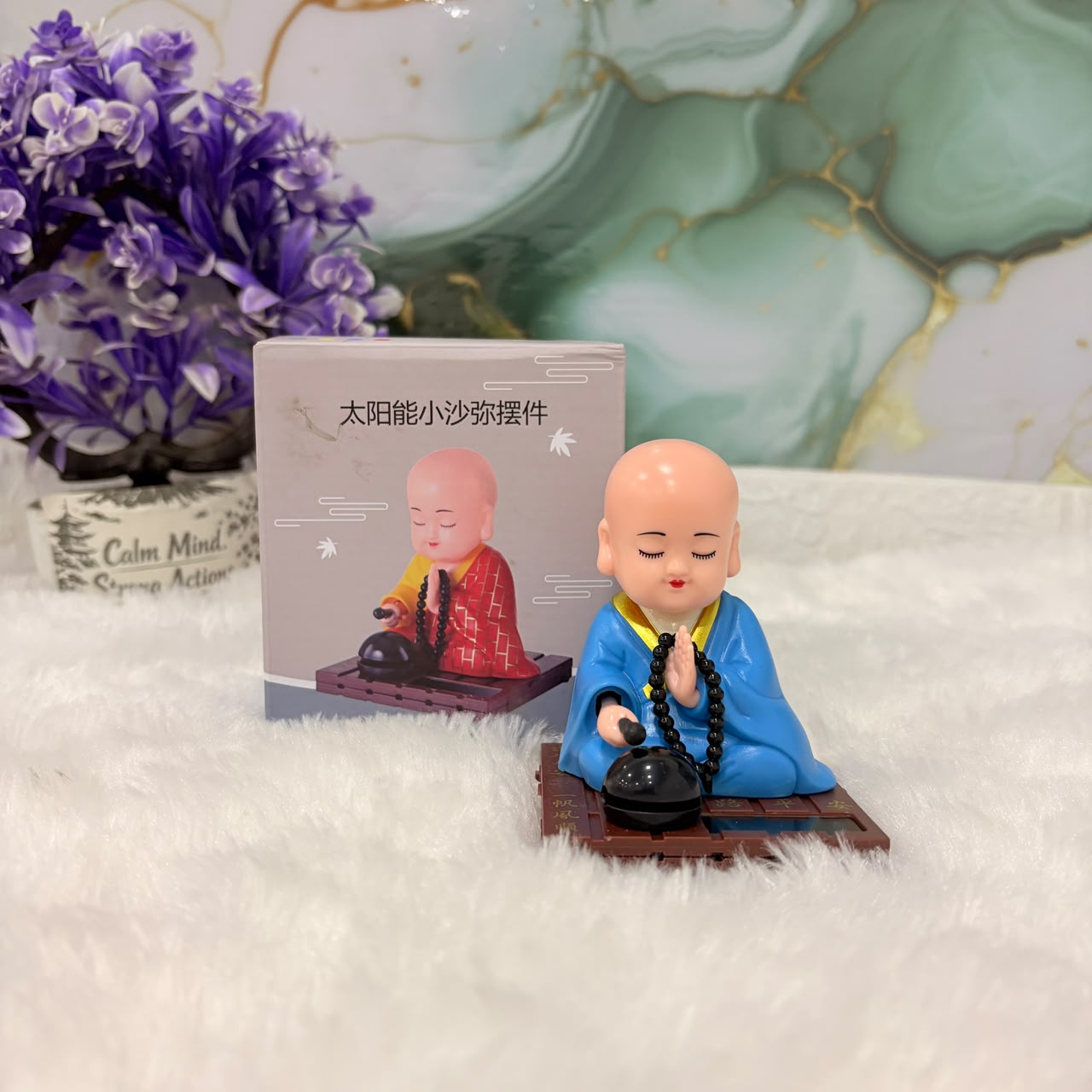 TM0194 Solar-Powered Moving Head Buddha Statue