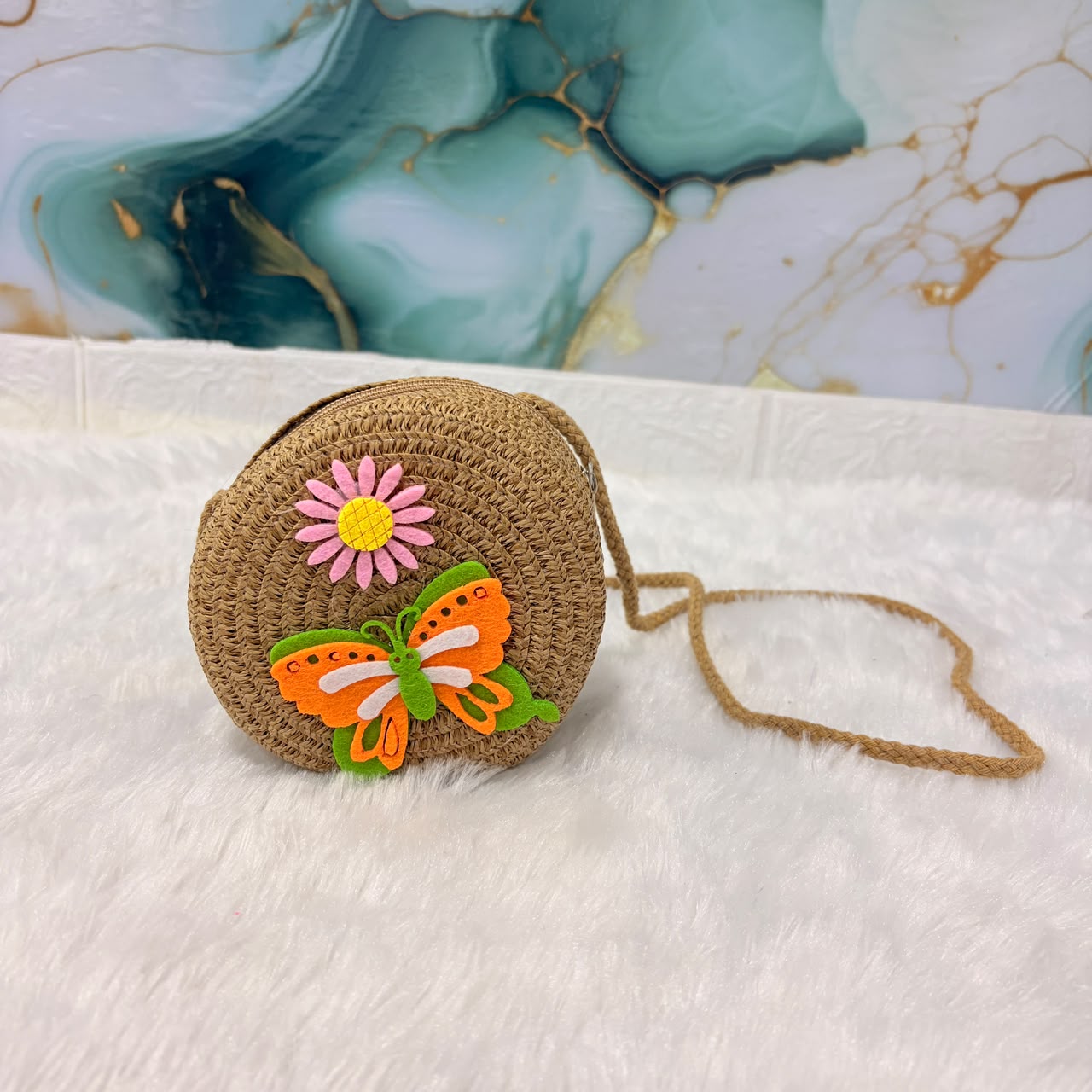 A06693 Kids' Round Straw Crossbody Bag with Butterfly & Flower Sling Bag