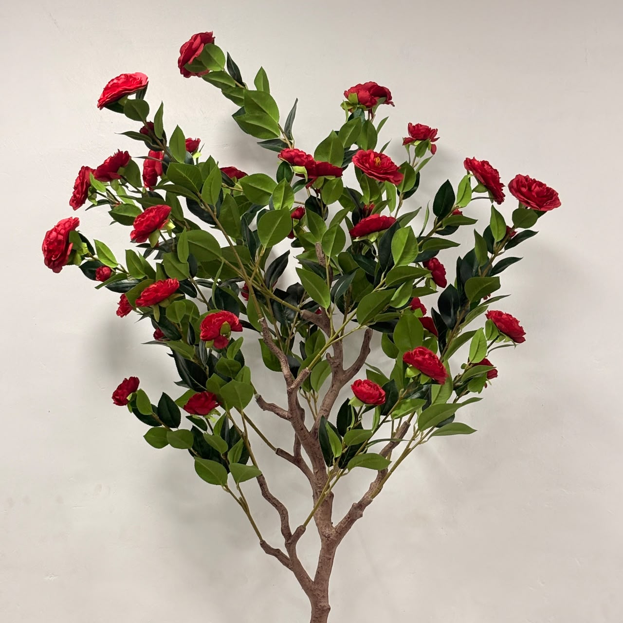 A06682 Artificial Red Rose Flowering Tree in Black Pot