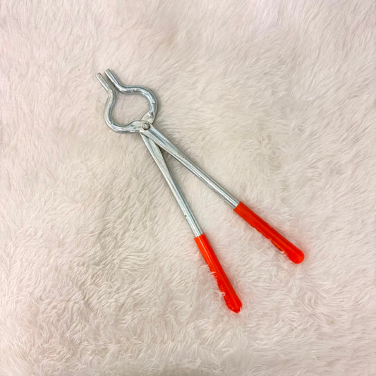 A06778 Heavy Duty Silver Kitchen Pakkad (Sandasi) with PVC Coated Red Handles (250g)