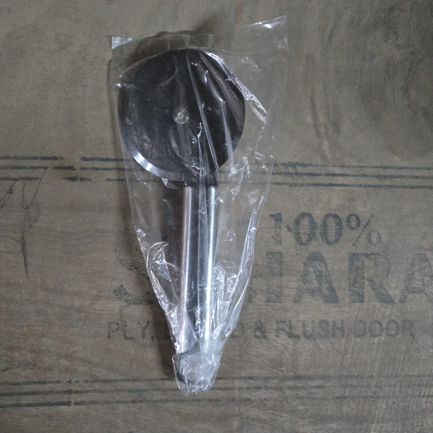 0831 Stainless Steal Pizza Cutter and for Sandwiches Pastry
