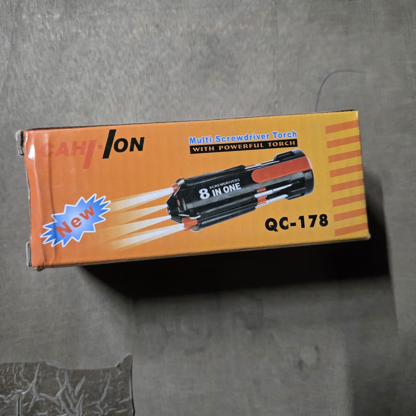 0427 8-in-1 Screwdrivers Tool