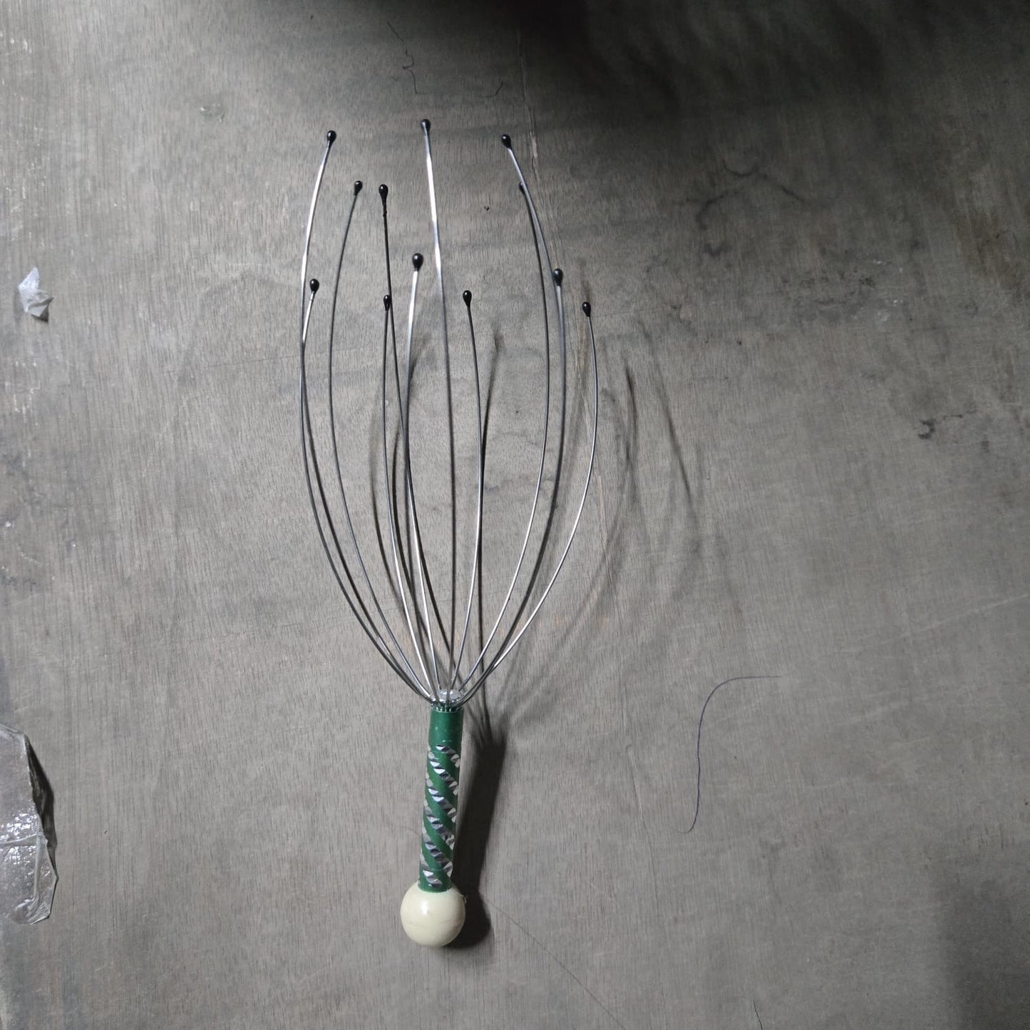 AM7816 Scalp Massagers, Handheld Head Massage Tingler, Scratcher