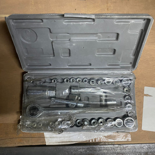 0421 Socket Combination Toolkit (40 pcs)