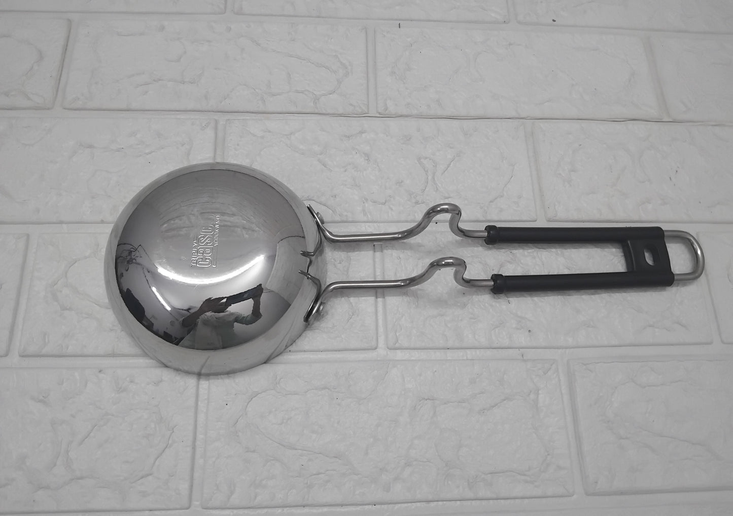 AM3562 Triply SS TADKA PAN No.02 with Handle Pack Of 1 Pcs