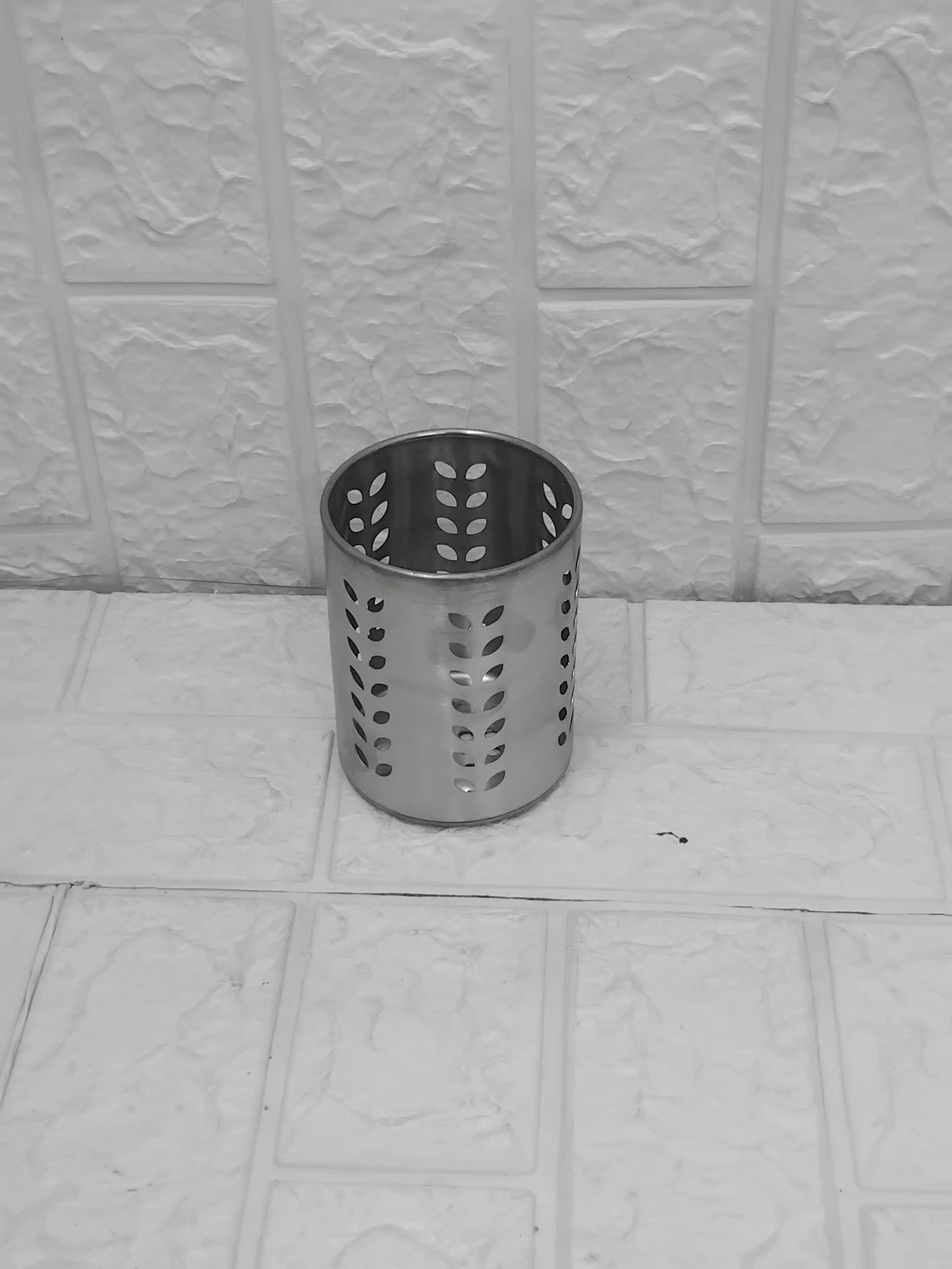 AM3580 SS Multipurpose Round Spoon Stand 11cm