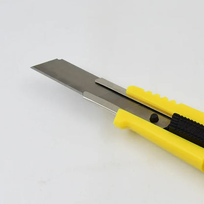 15117 Heavy Duty, Working Cutter Knife - 18mm (1 Pc)