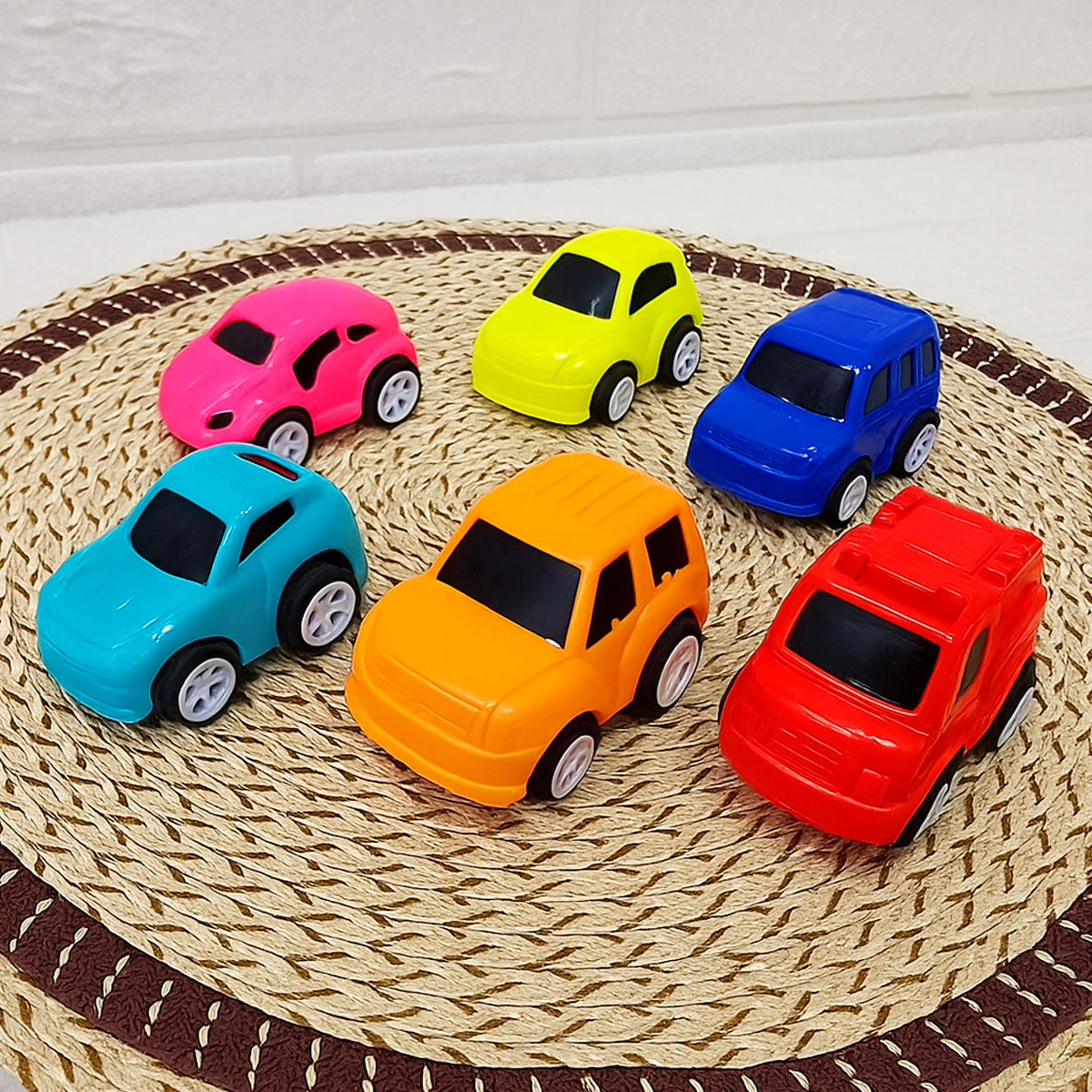 AM6026 Mini Pullback Car Set – 6 Colorful Toy Vehicles