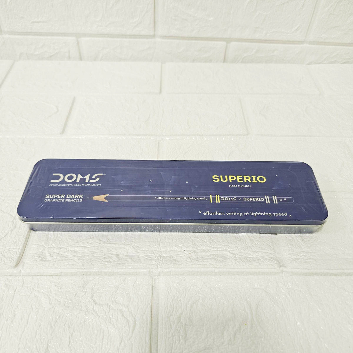 AM6063 DOMS Superio Super Dark Graphite Pencil Pack of 10 pencils