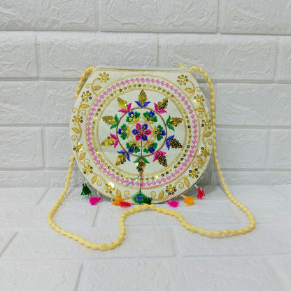 Di0035 White Dori Design Traditional Handcrafted Purse – Elegant Ethnic Handbag
