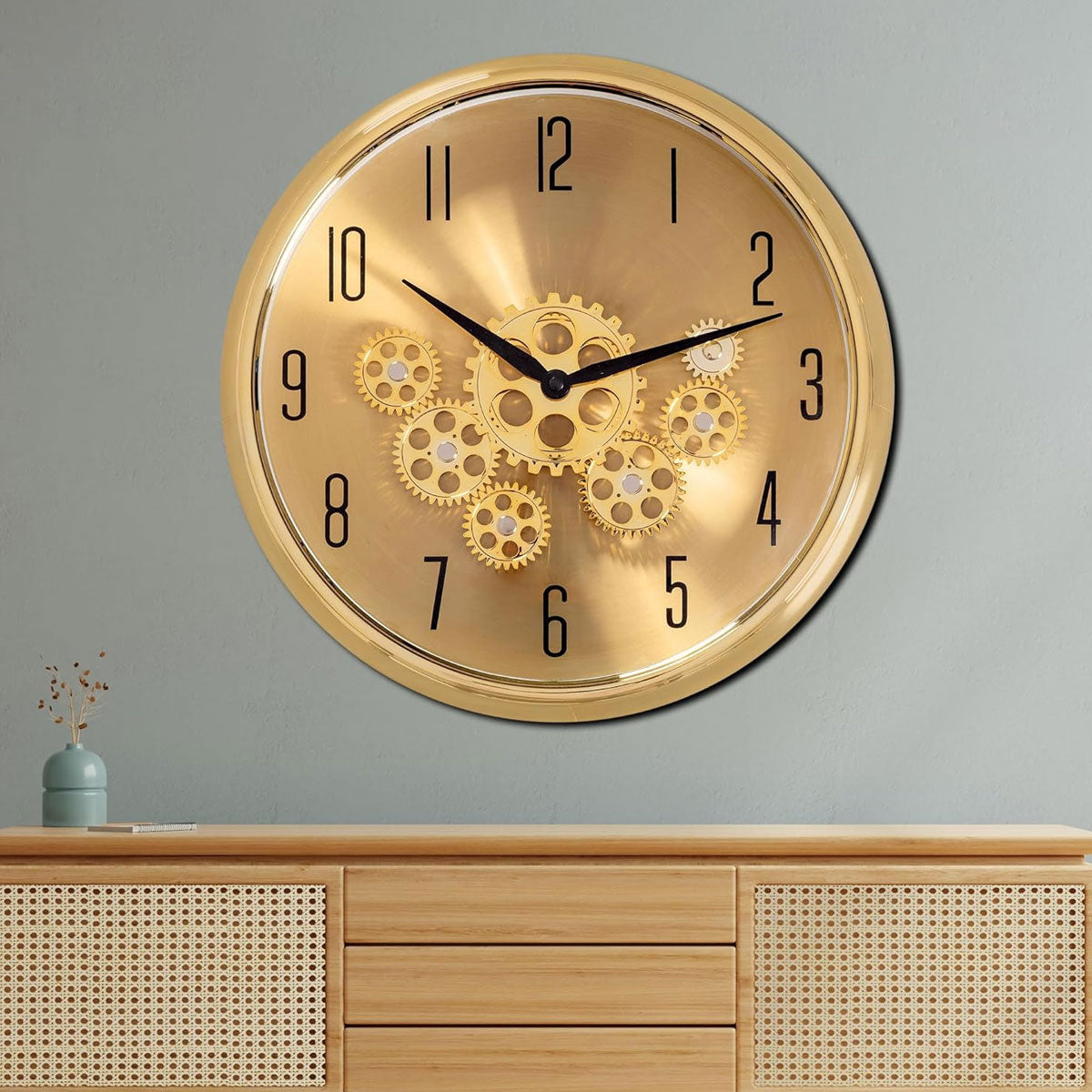 AM5947 The Moving Hour Luxury Designer Analog Gold Wall Clock with Moving Gear Mechanism