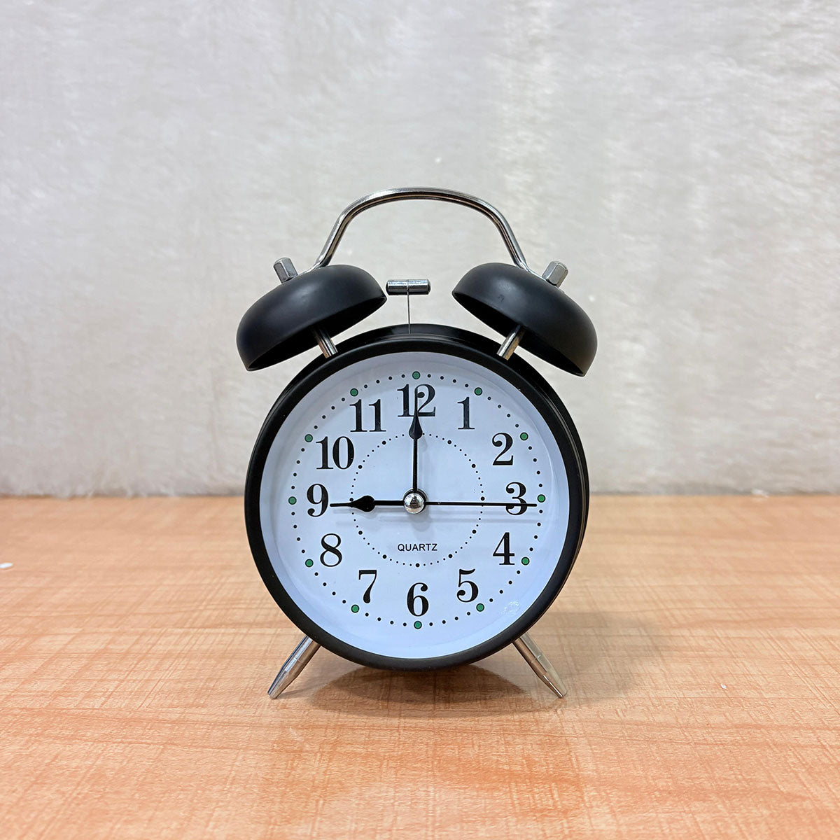 TM0021 Classic Twin Bell Analog Alarm Clock with Loud Ringing and Backlight