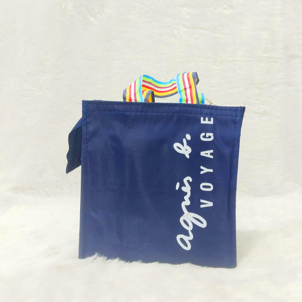 AM6215 Voyage Tote Bag with Rainbow Strap