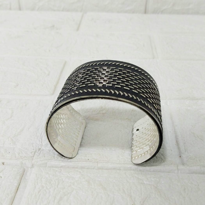 Di0308 Elegant Black & Silver Navratri Bracelet - Pack of 1pc