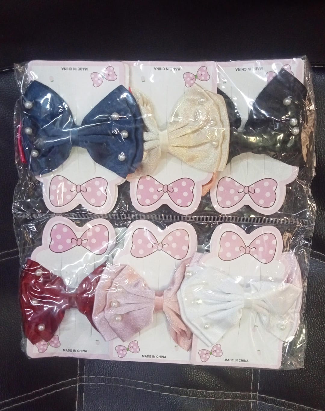 AM1090 Bow Tie Hair Clip 1 Pcs
