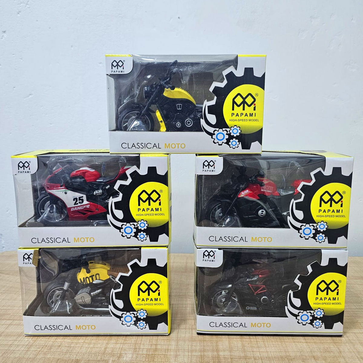 AM5969 Die-cast Metal Motorcycle Toy