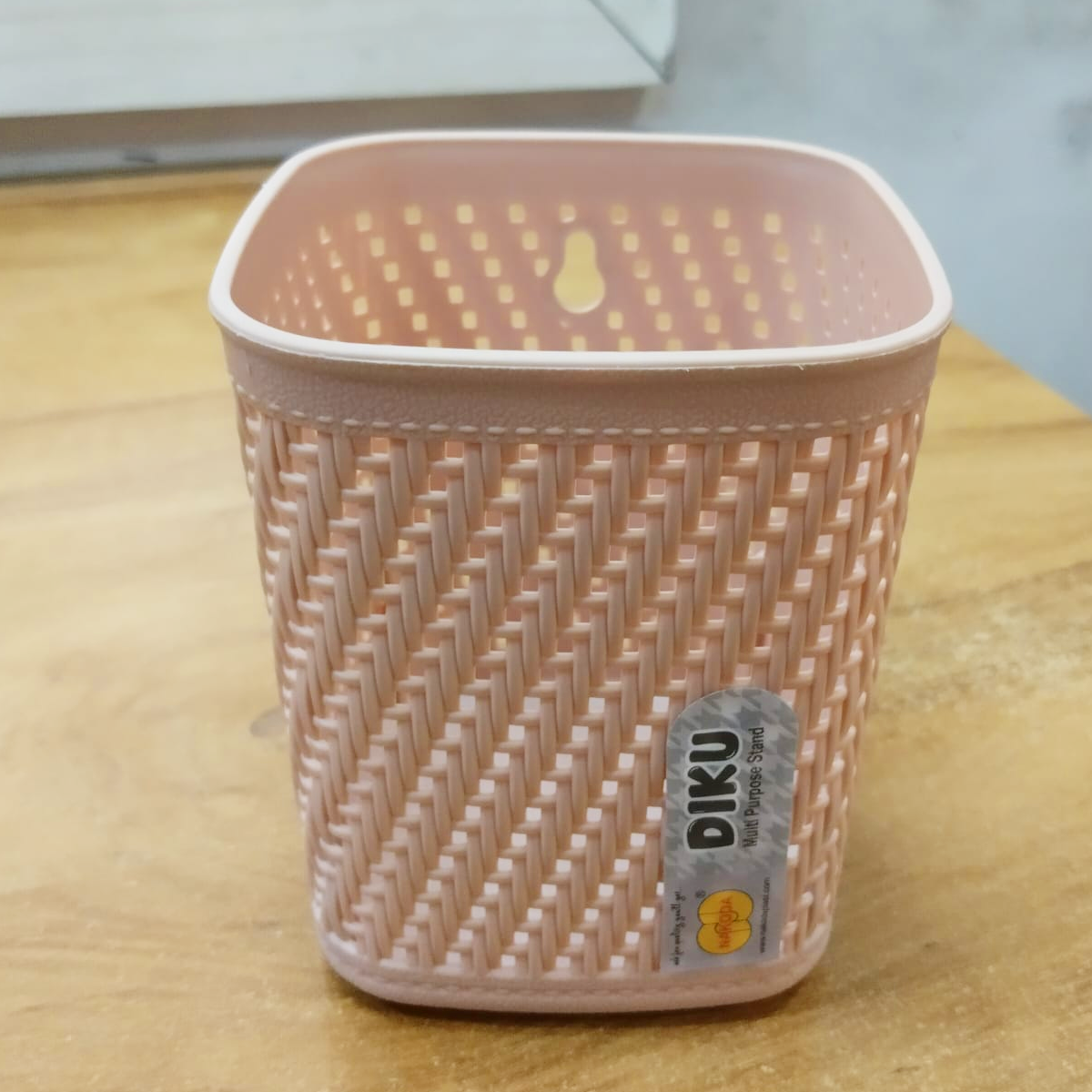AM5678 SN Diku Multipurpose Stand