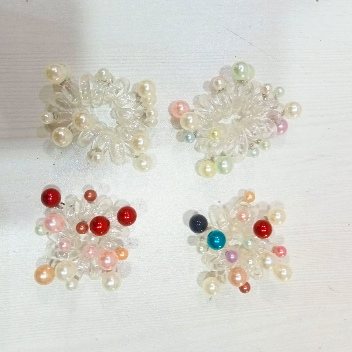 AM5622 Hair Spring Rubber Band with pearl Spiral Stone For Girls and Women Hair Rings Slinky,Spiral Hair Rubber Band [Pack of 1, MultiColour]