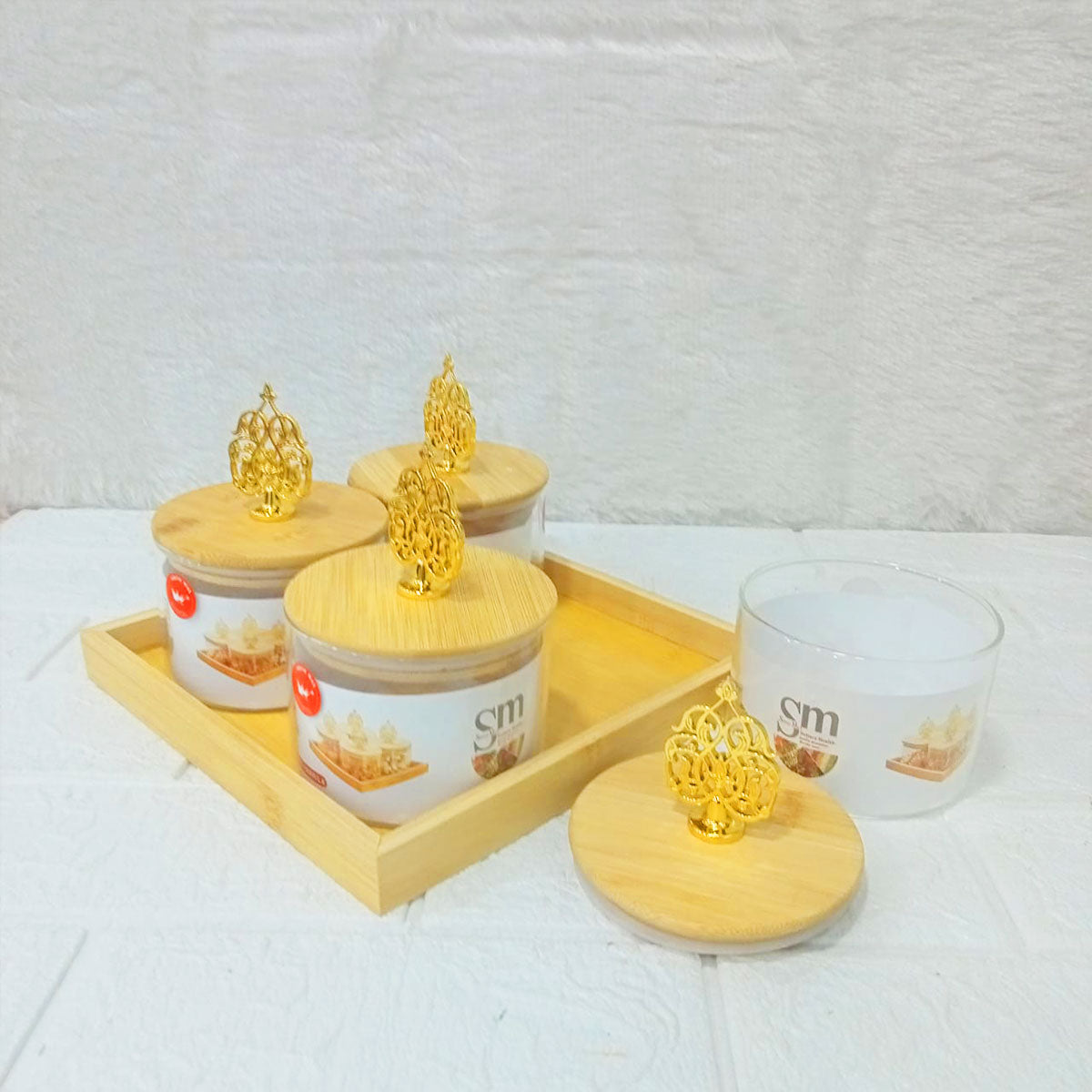 AM3723 Glass Container Jar Bowl With Wooden Deer Lids And Tray 4+1Pcs