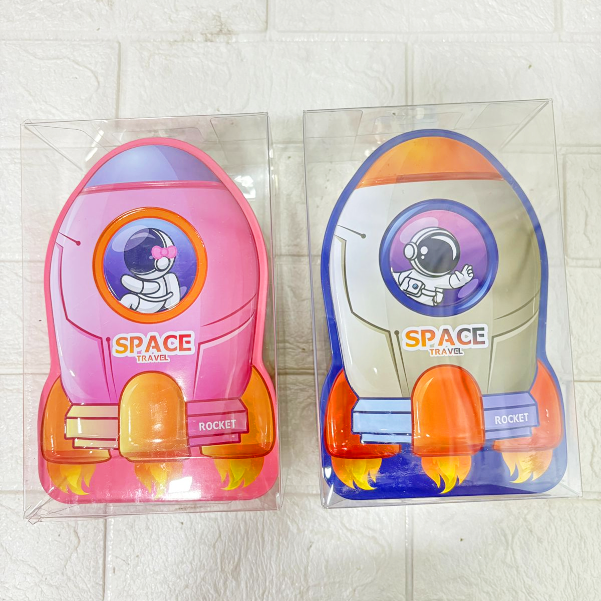 AM6305 METAL SPACE ROCKET MONEY BANK
