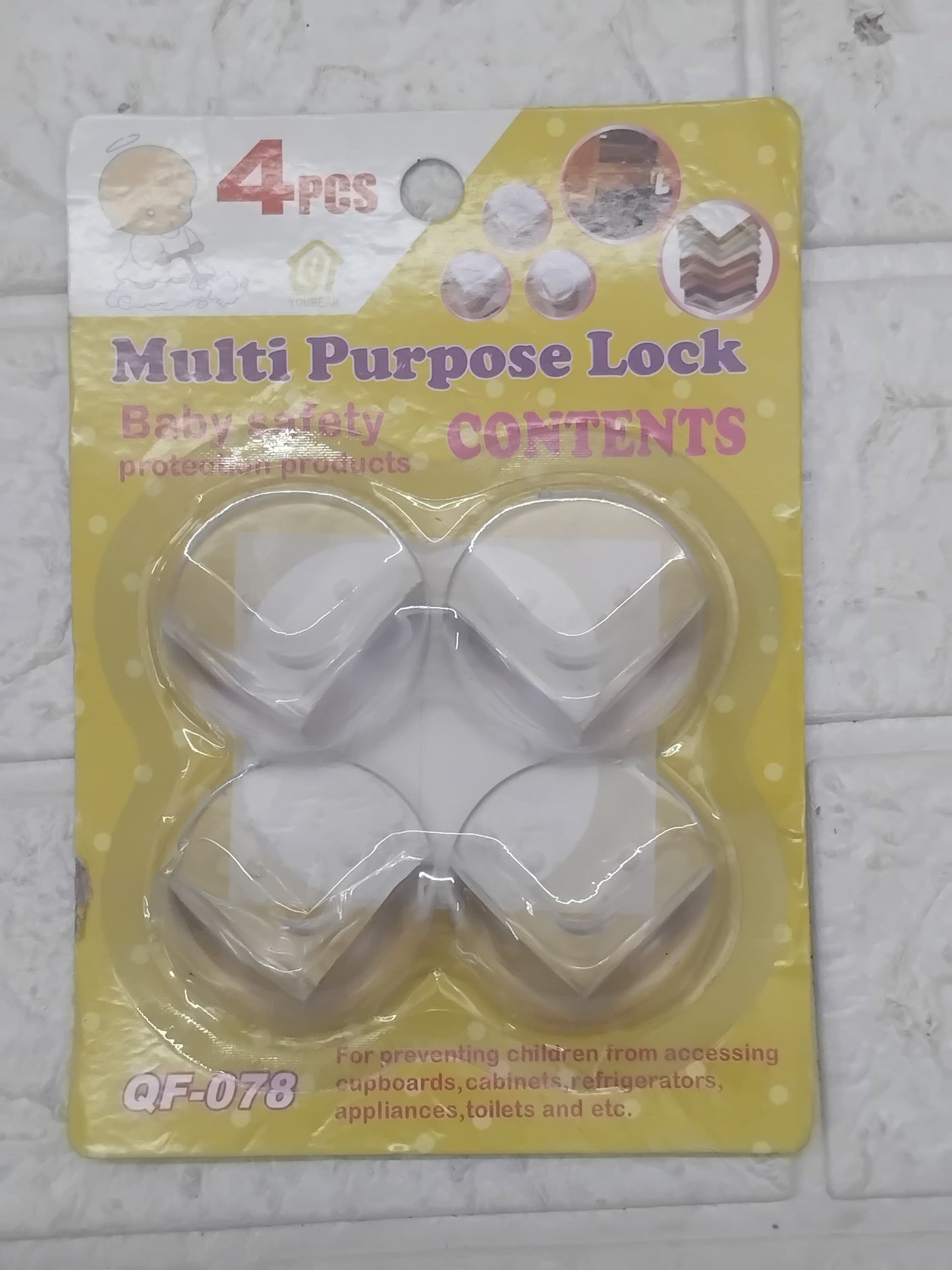 AM3716 Smiley Face Round Baby Corner Protector for Child Safety 4 Pcs