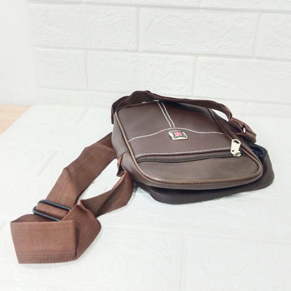 AM6151 Classic Brown Shoulder Bag – Compact & Stylish Everyday Carry