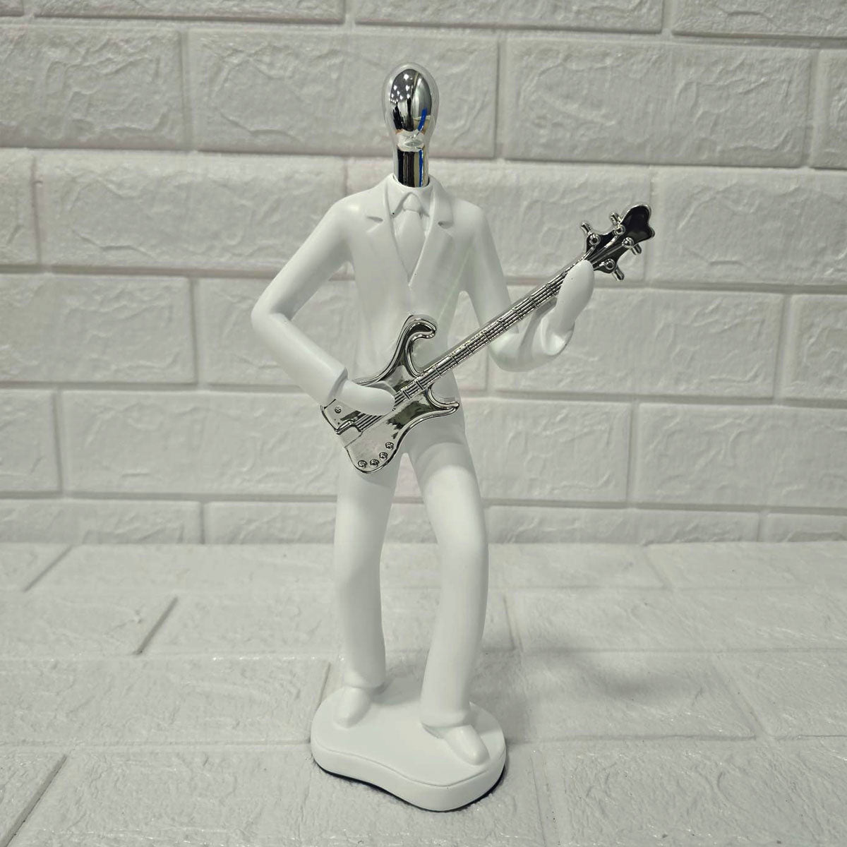 AM6132 Modern Guitarist Sculpture – Stylish Musician Figurine for Home & Office Decor