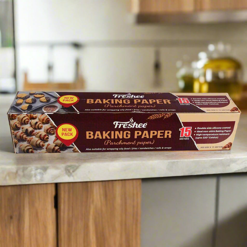 AM5743 Freshee Baking Paper Food Wraping 15 Meter Parchment Roll (Pack of 1)