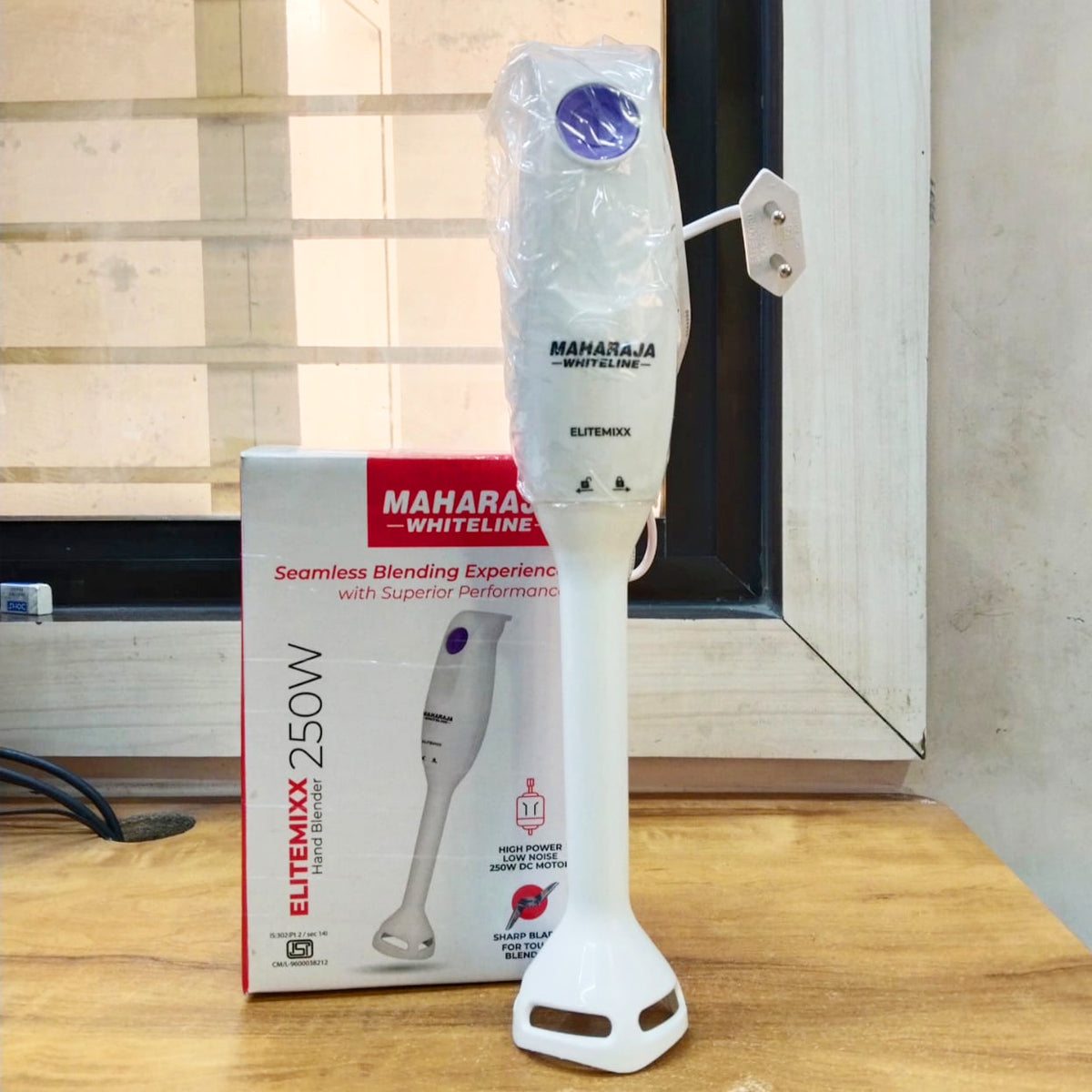 AM5810 Maharaja Elitemixx 250 Watts Hand Blender