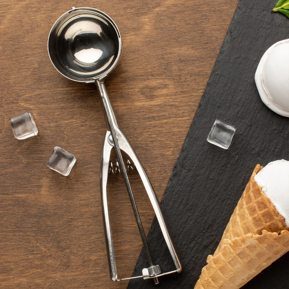 AM6722 Stainless Steel Ice Cream Scoop with Trigger