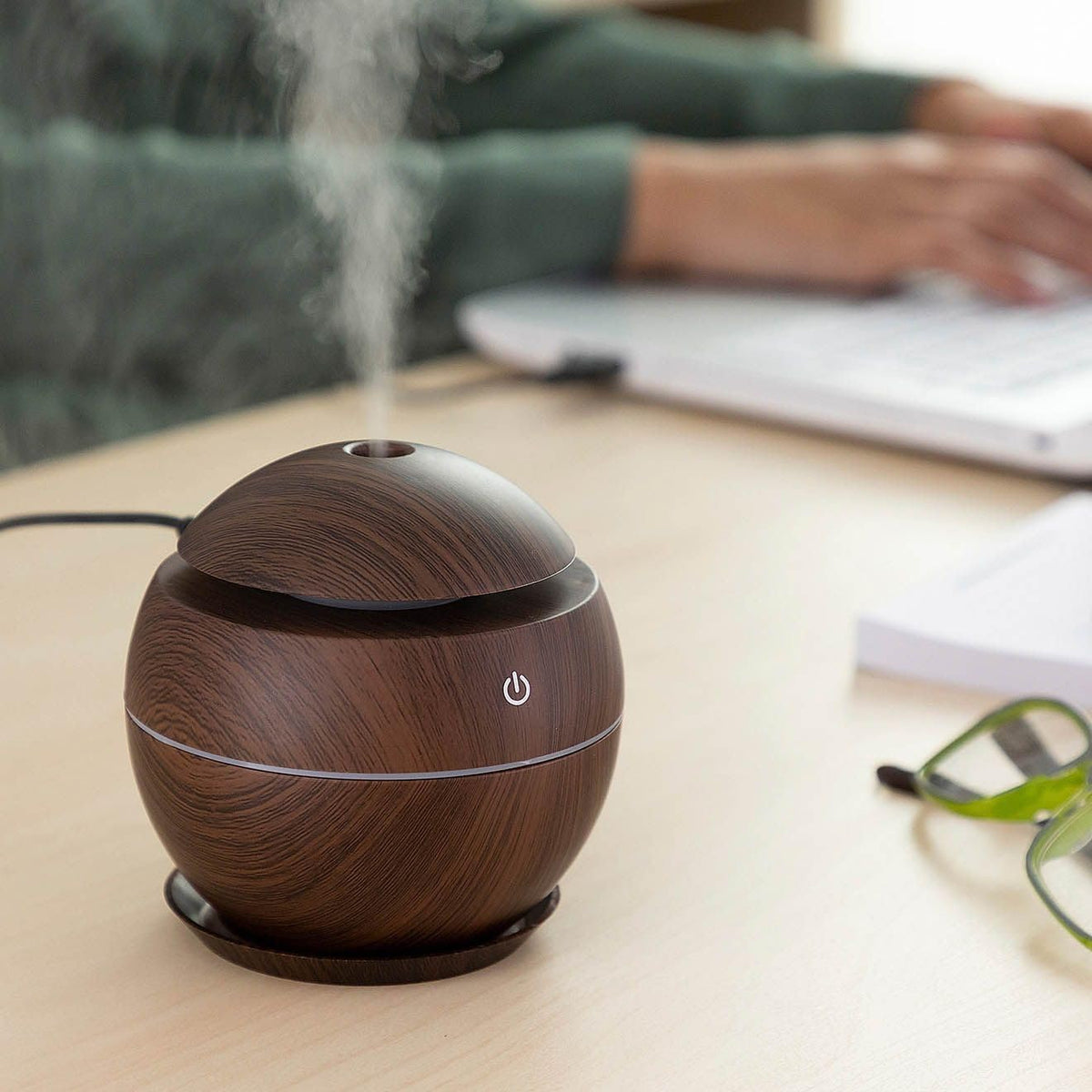 A07065 HMDF-206 4-Inch Mini Ultrasonic Wood Grain Aroma Diffuser & Humidifier