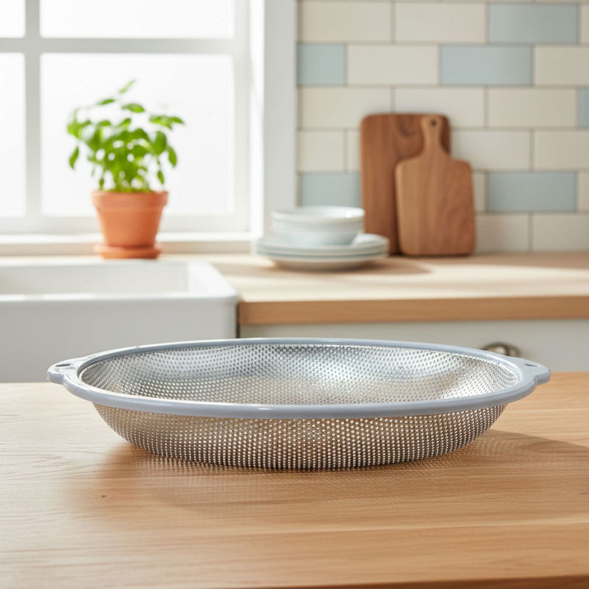 TM0003 Mix Stainless Steel Perforated Strainer Basket with Pink Plastic Rim - Small