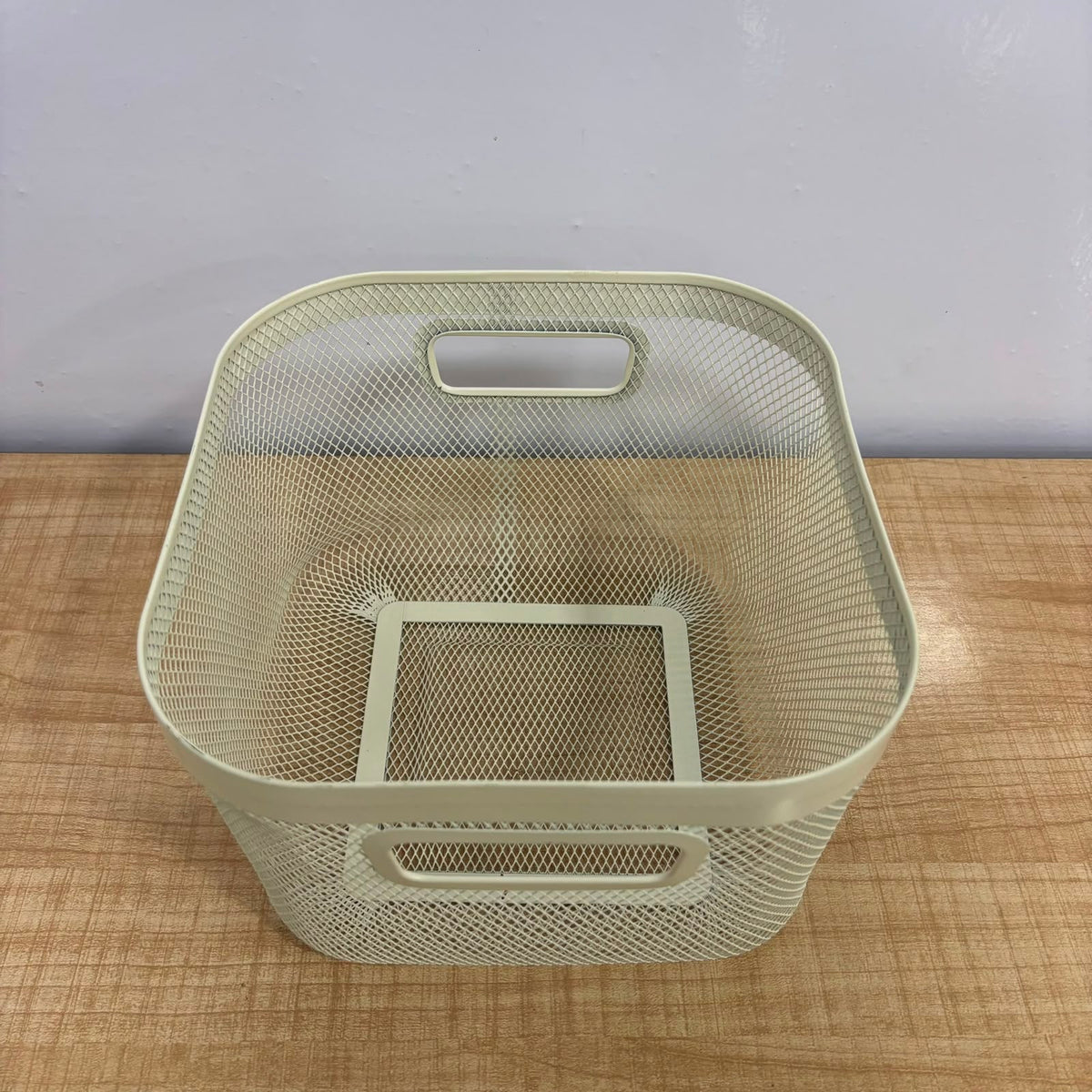 A07060 9.5inch Metal Mesh Storage Basket with Dual Handles