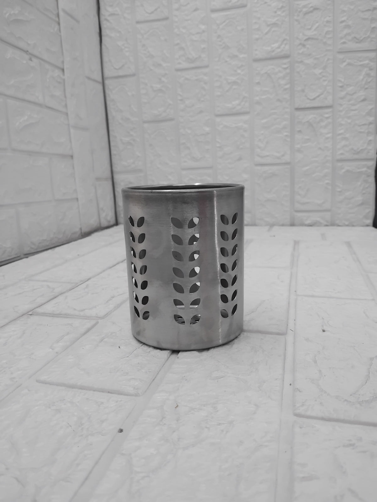 AM3635 SS Multipurpose Round Spoon Stand 11.5cm