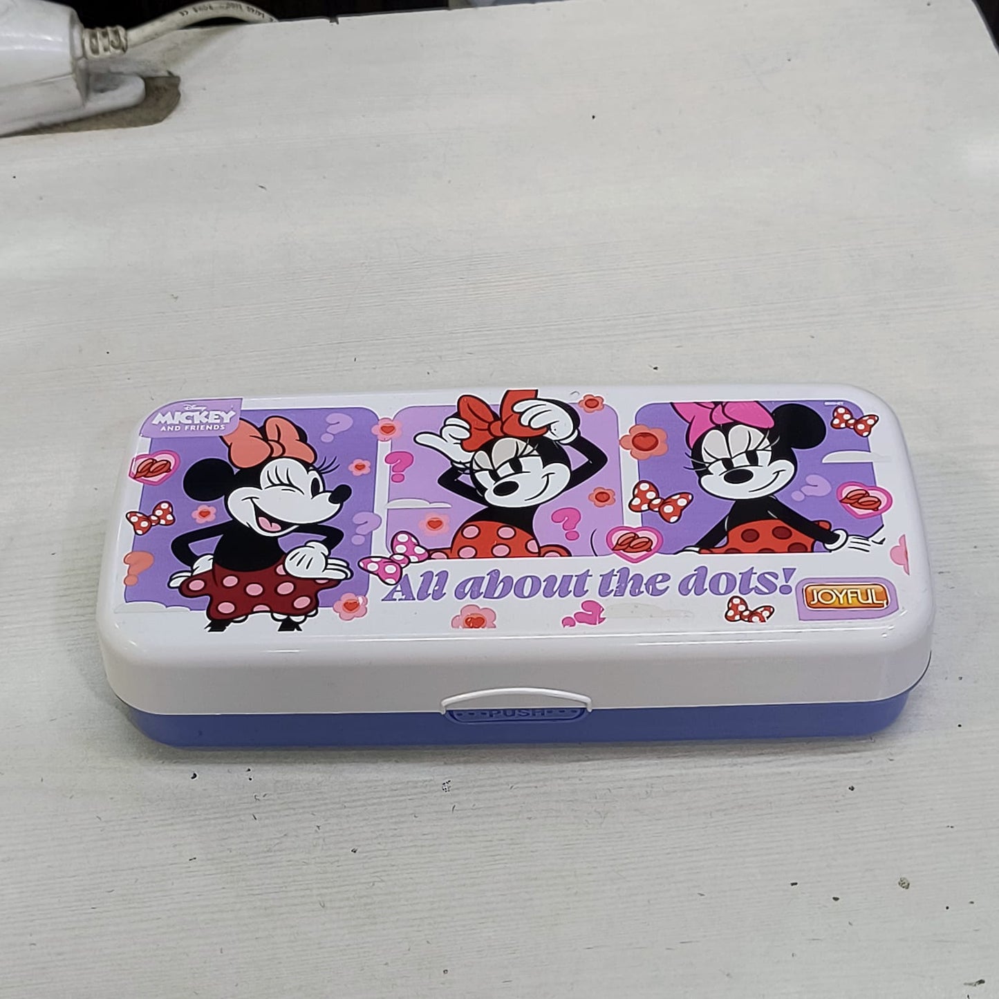 AM5538 Joyful Frames Theme Pencil Box - Big