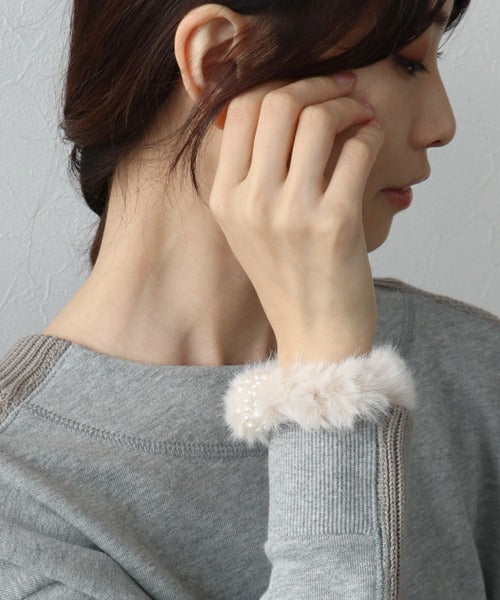 TM0047 Pearl Fur Hair Scrunchies