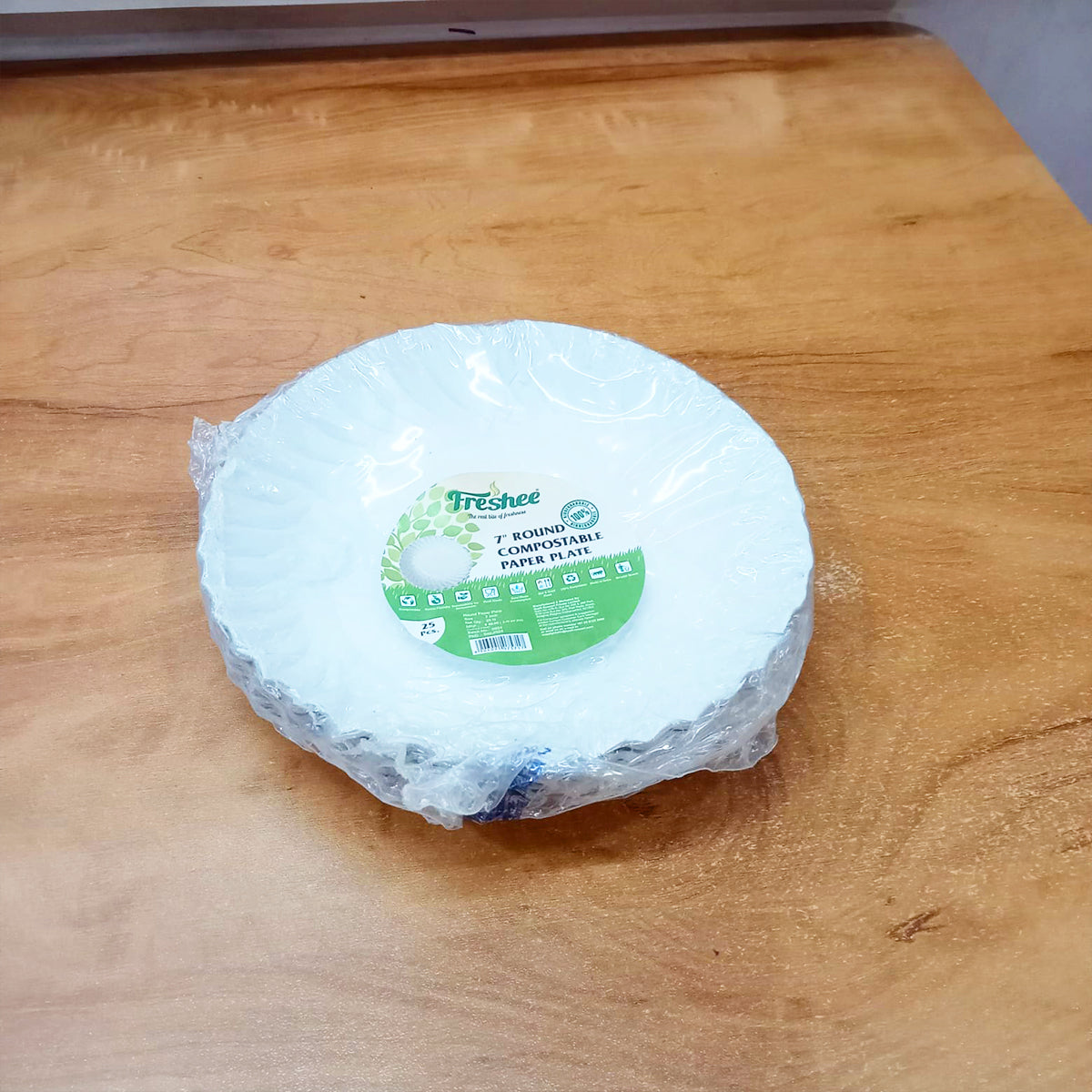 AM5731 Freshee Paper Plates 25pcs, 7inch Round Disposable Small Paper Plates for Serving Party Snacks, Food, Cakes
