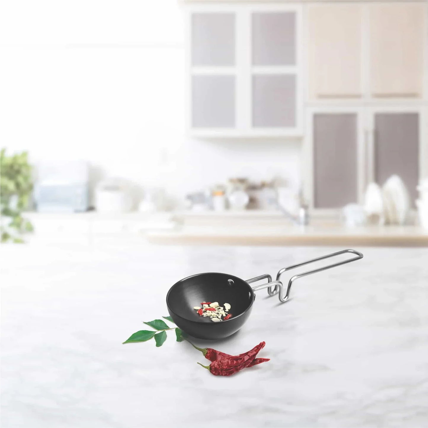 AM3582 Stainless Steel Wired Handle Tadka Pan (Vagharia)