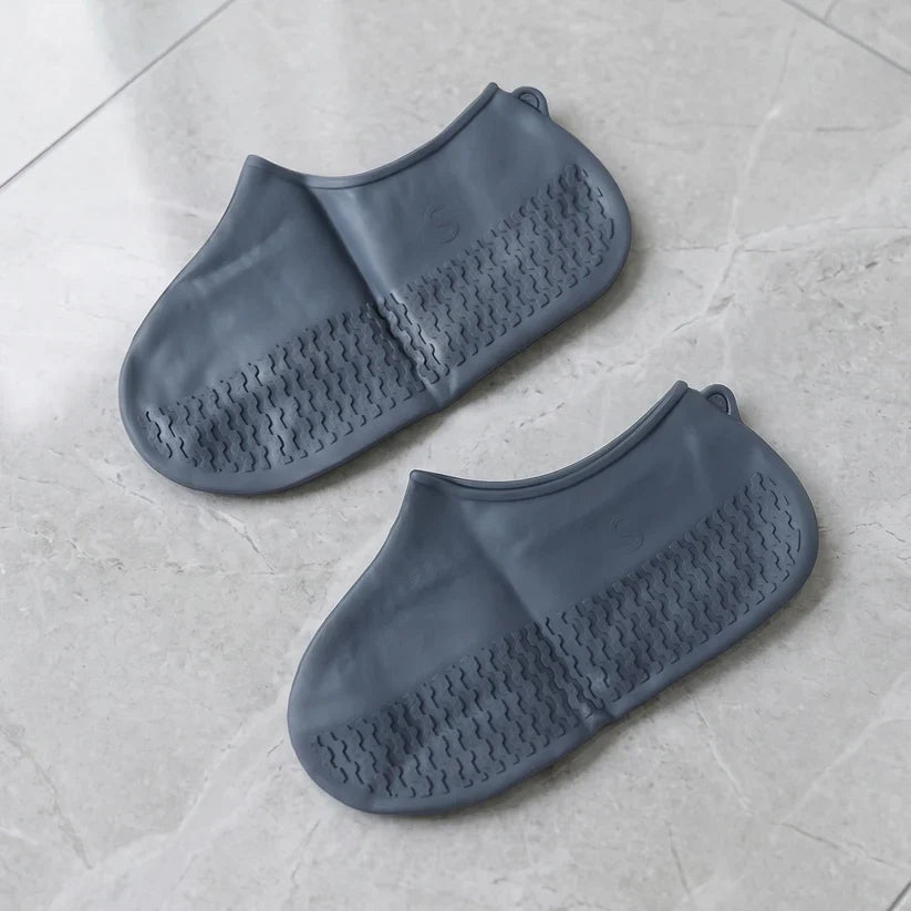 A06514 Waterproof Shoe Covers – Reusable, Anti-Skid Protection (Small)