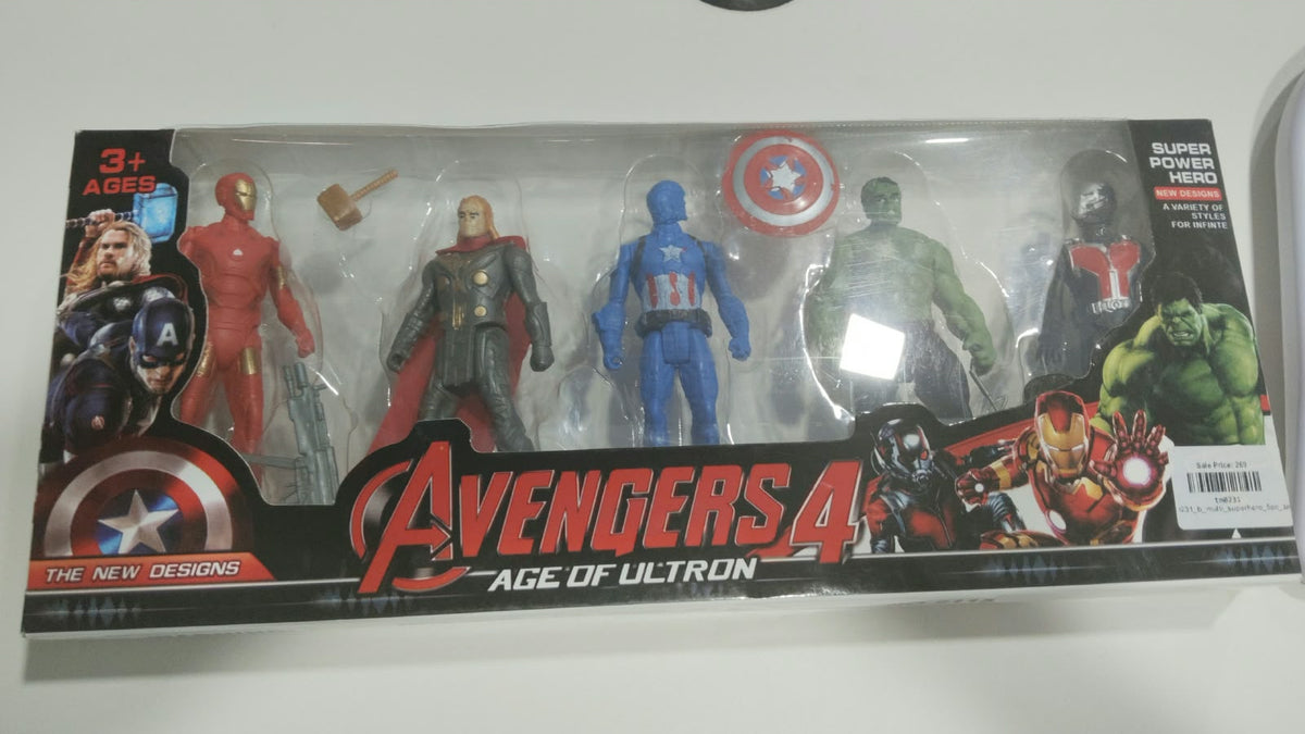 TM0231 Superhero Action Figures Toys with its Shields & Swords Pack of 5