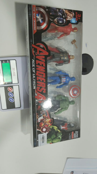 TM0231 Superhero Action Figures Toys with its Shields & Swords Pack of 5