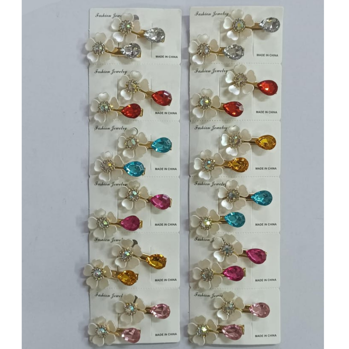AM5427 Small Hair clips with Flower and Dimond Design (Pack of 1 Pair)