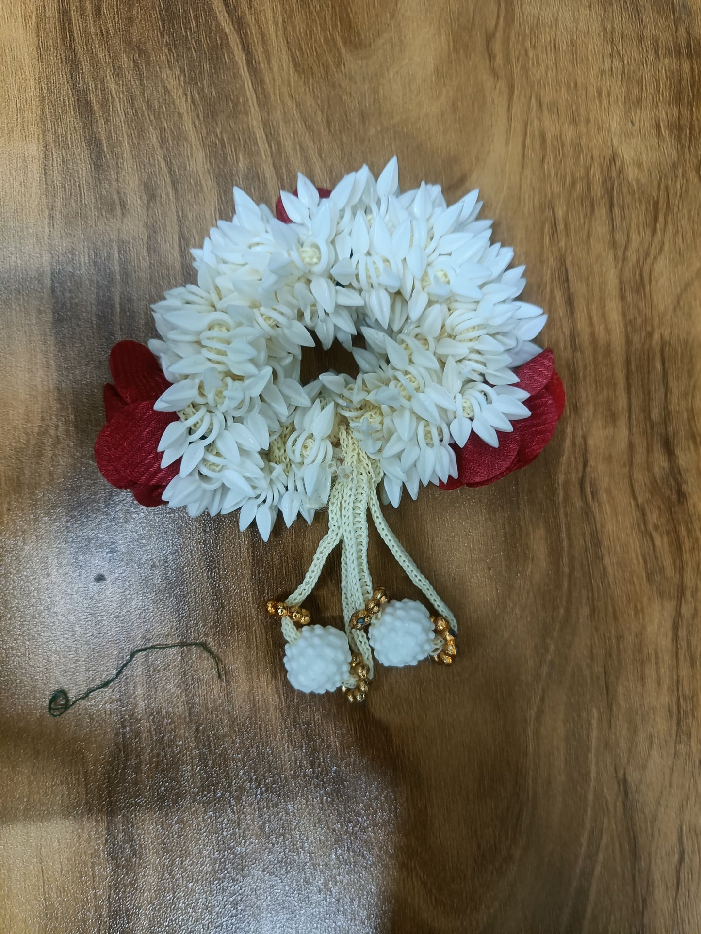 AM1213 Floral Artificial women hair gajra with Rose And Latkan -1pcs