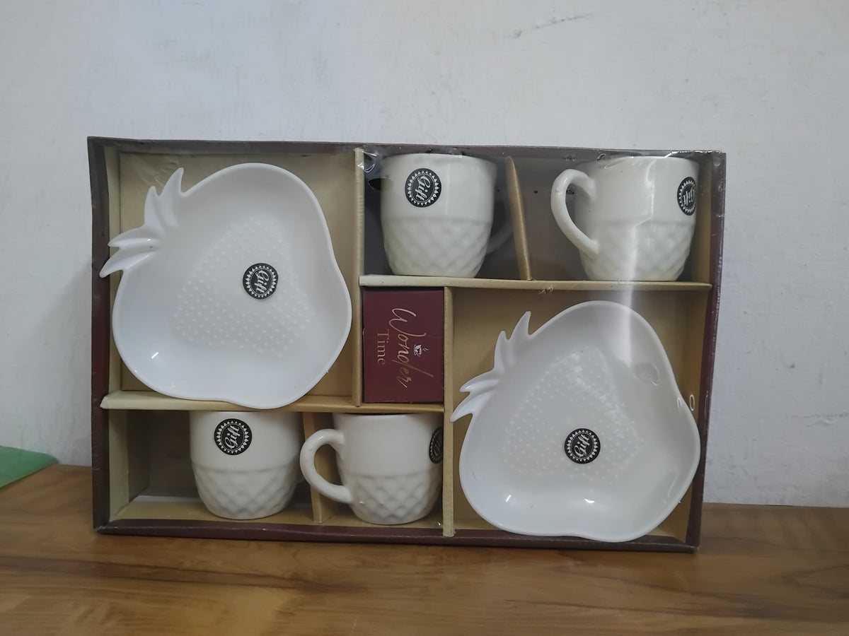 AM3079 Wonder Time Ceramic Tea Cup Set of 4 Cup and 2 Plate 6 Piece