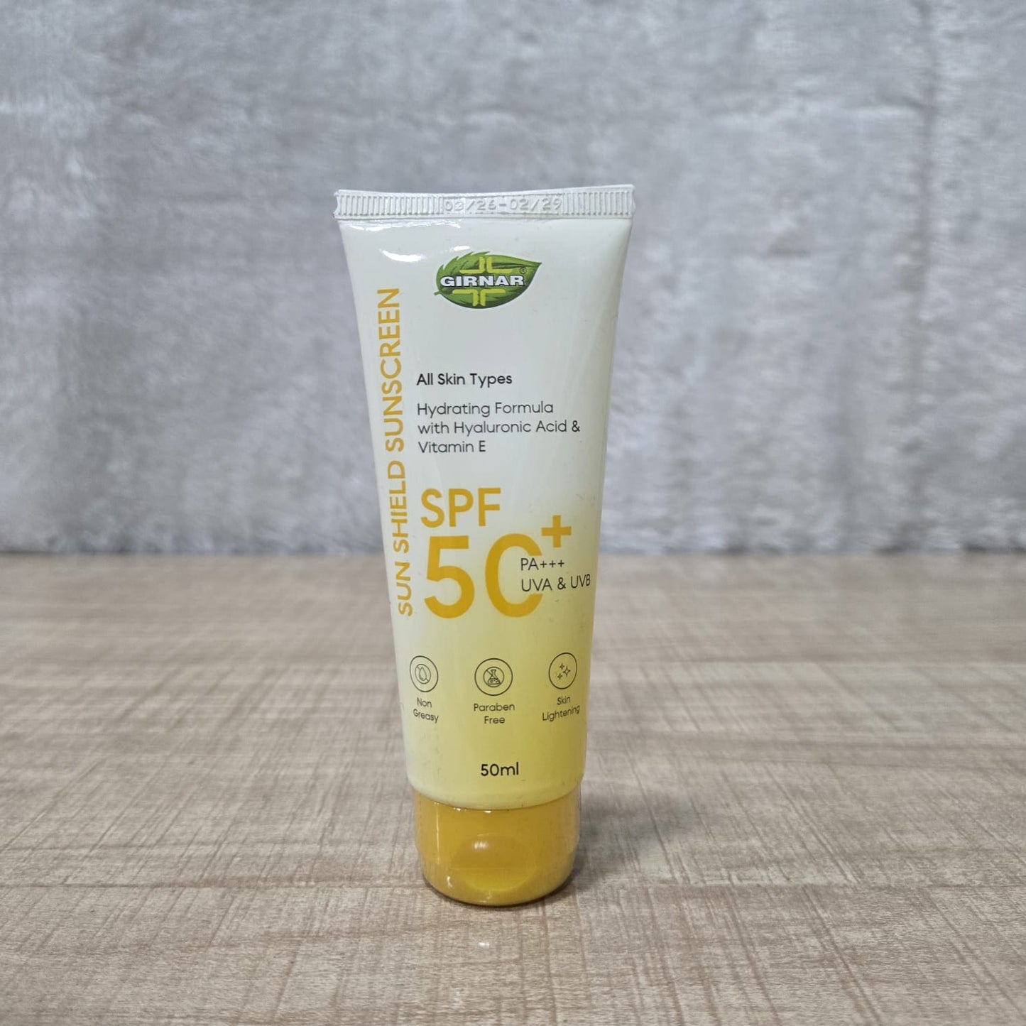 AM7082 Girnar Sun Shield Sunscreen 50Ml
